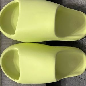 Yeezy Slides